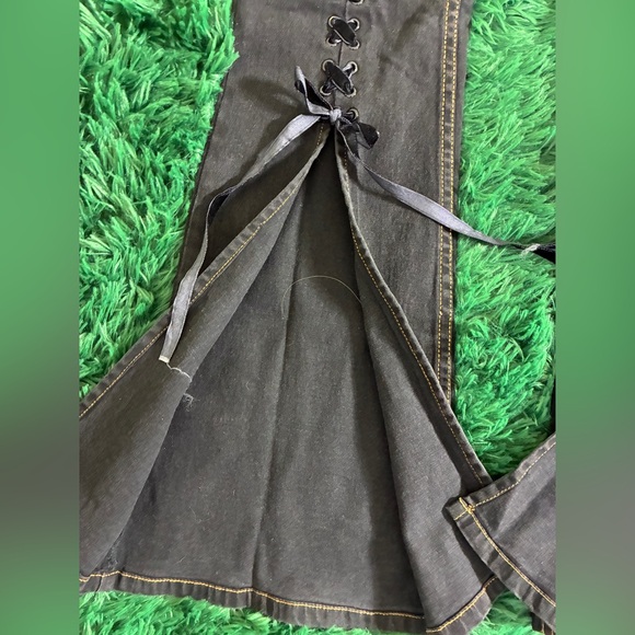 Vintage LEI Flared Low Rise Laced Legs Split Flare Black Jeans Size 0 - Picture 2 of 9